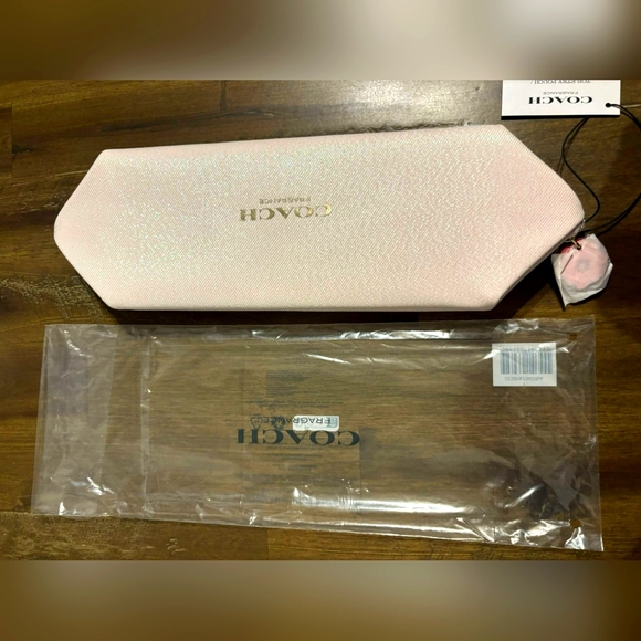 Light pink glitery Coach bag - Picture 1 of 16